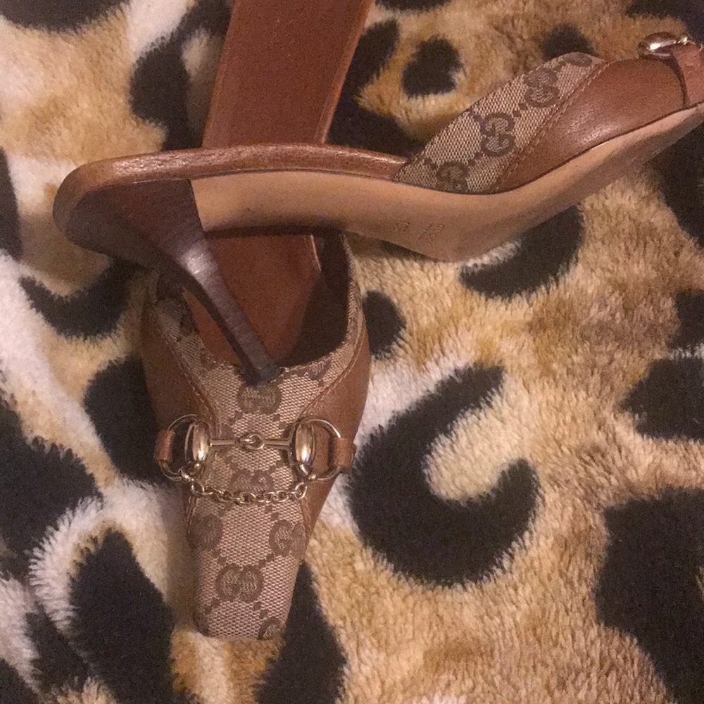 SOLD Gucci slip on mini heels, made in Italy SOLD - Picture 4 of 4